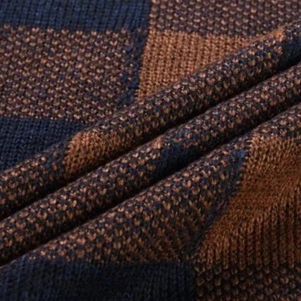 Jaqueta Xadrez com Capuz - Estilo e Conforto