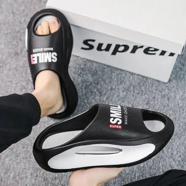 Chinelo Slide Nuvem Masculino - Conforto nas Alturas para os Dias de Relaxamento